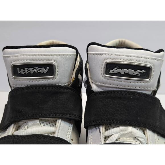 NIKE ZOOM LEBRON JAMES 20-5-5 PE PROMO SAMPLE PLAYER EXCLUSIVE SZ 5.5Y - Picture 7 of 9